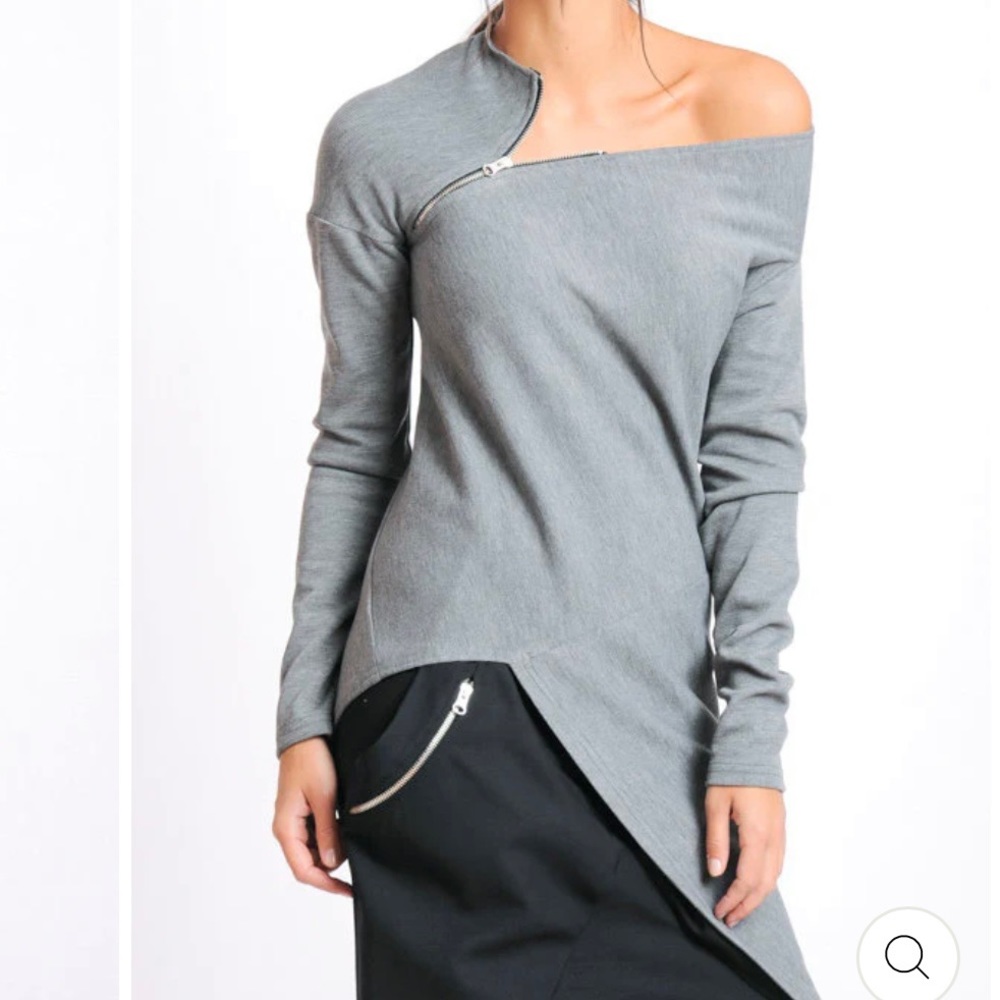 OPEN SHOULDER ZIPPED TUNIC